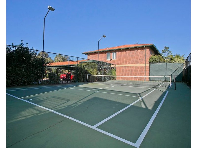 7/1 Moondine Drive, Wembley WA 6014