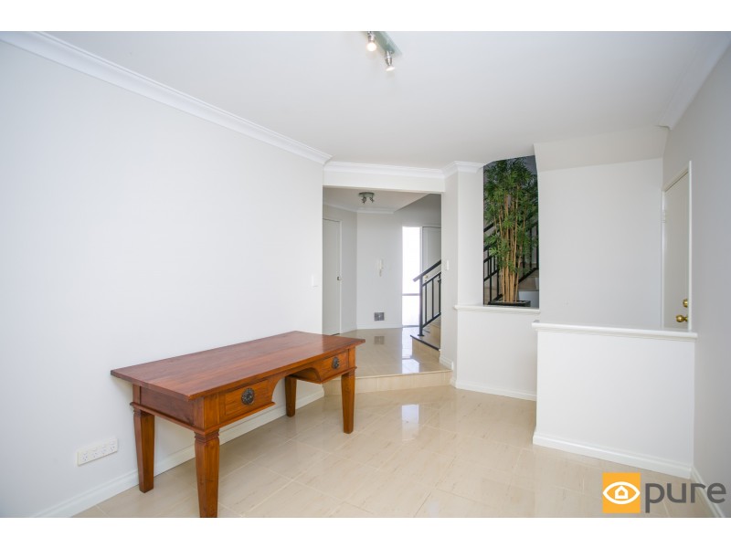 2/53 Mary Street, Como WA 6152