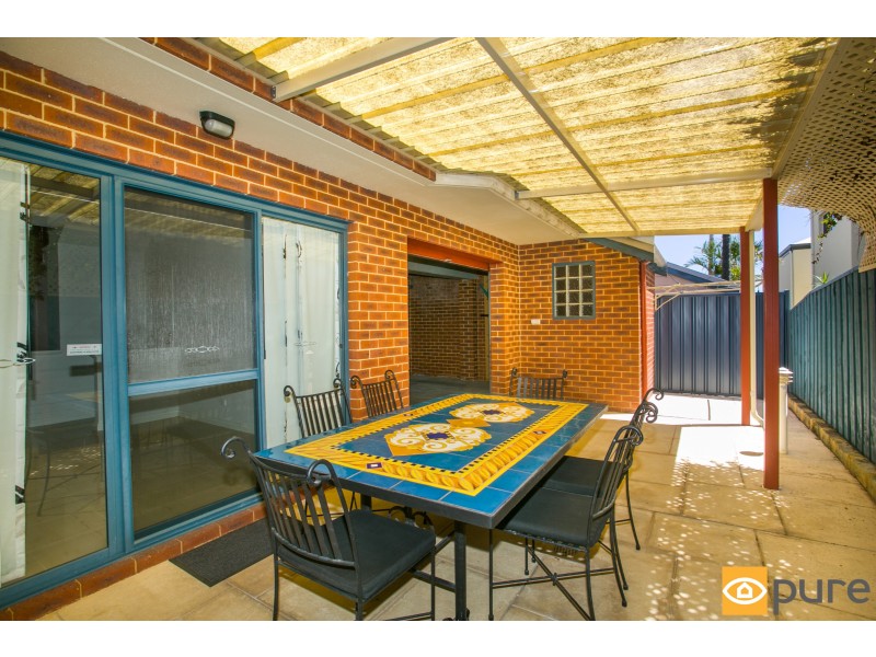 2/53 Mary Street, Como WA 6152