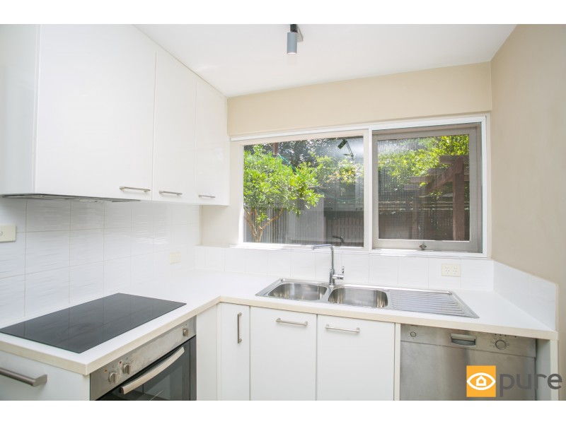 14 Freshwater Close, Claremont WA 6010