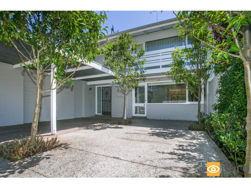 14 Freshwater Close, Claremont WA 6010
