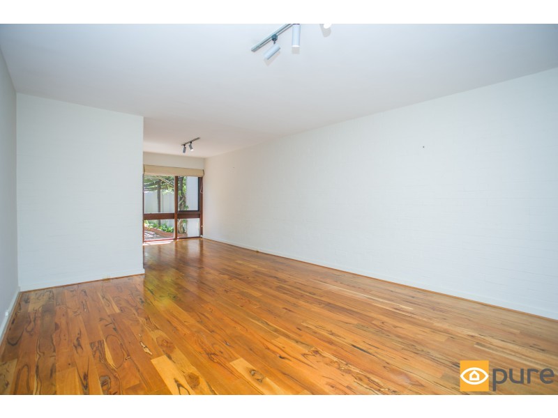14 Freshwater Close, Claremont WA 6010