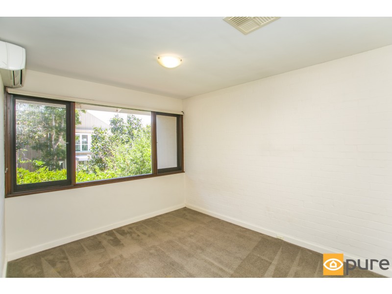 14 Freshwater Close, Claremont WA 6010