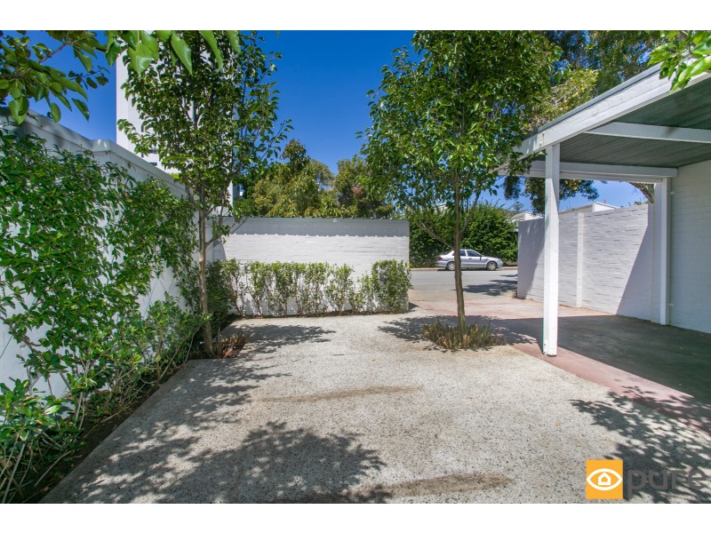 14 Freshwater Close, Claremont WA 6010