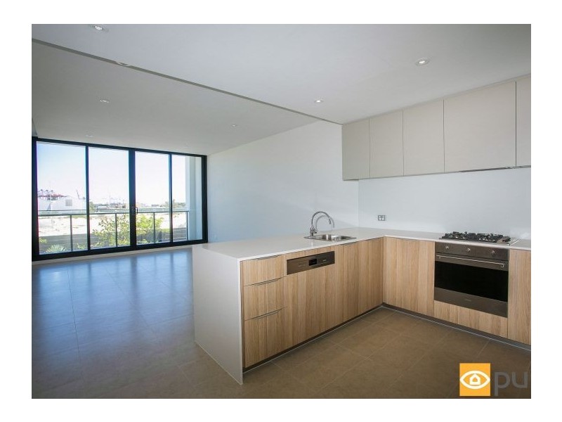212/17 Freeman Loop, North Fremantle WA 6159
