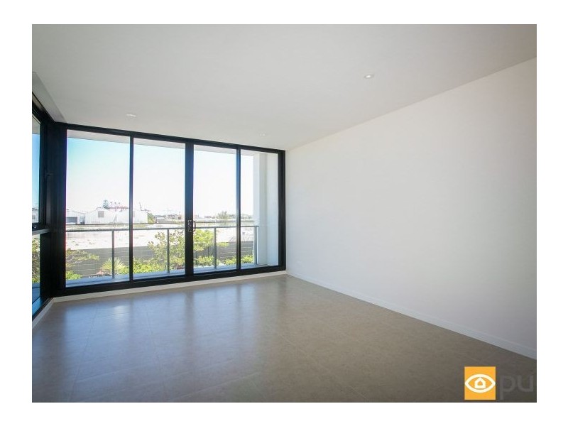 212/17 Freeman Loop, North Fremantle WA 6159