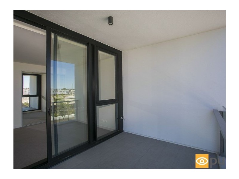 212/17 Freeman Loop, North Fremantle WA 6159