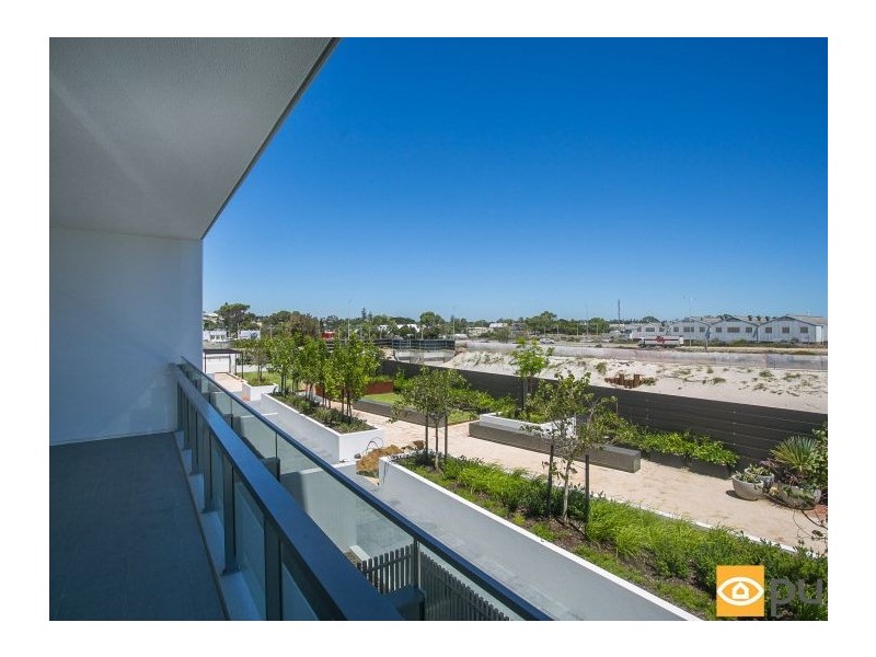 212/17 Freeman Loop, North Fremantle WA 6159