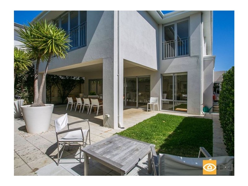 12 Vera Street, Cottesloe WA 6011