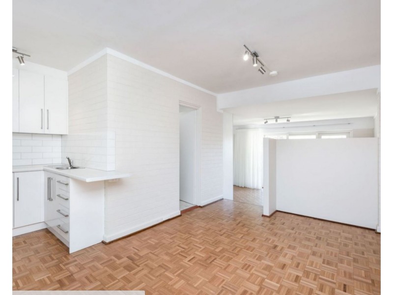 110/14 McNamara Way, Cottesloe WA 6011
