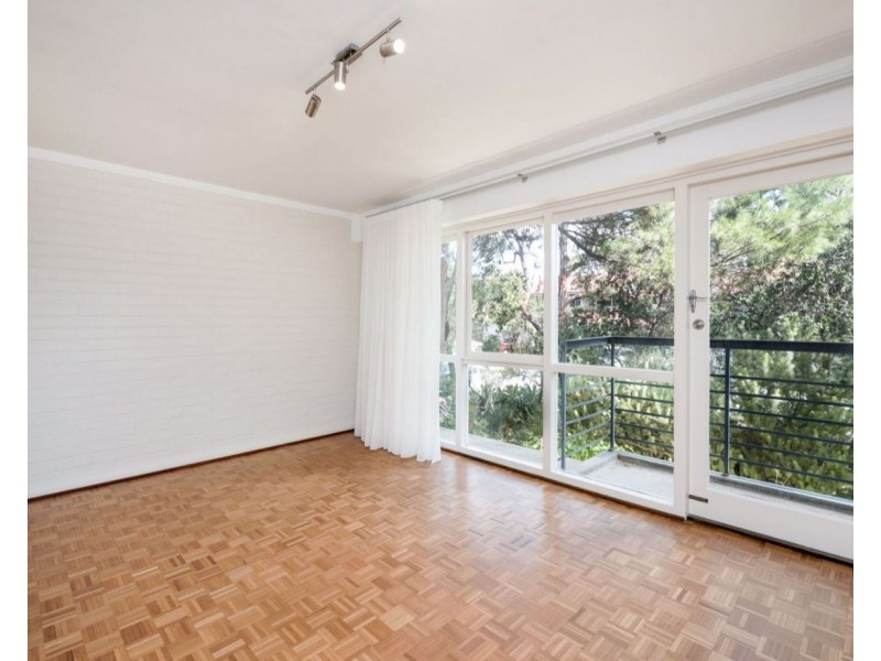 110/14 McNamara Way, Cottesloe WA 6011
