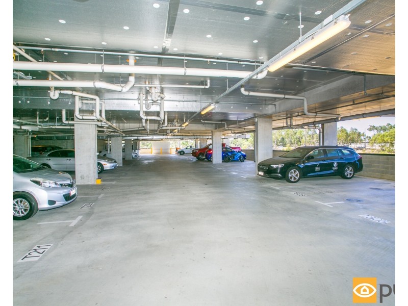 503/6 Baumea Way, Innaloo WA 6018