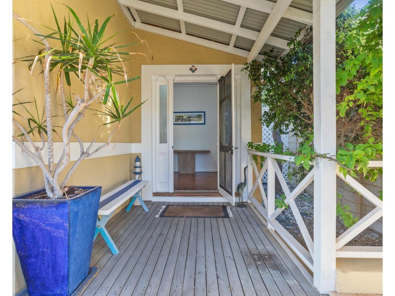 2A Beach Street, Cottesloe WA 6011