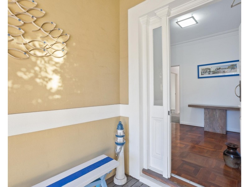 2A Beach Street, Cottesloe WA 6011