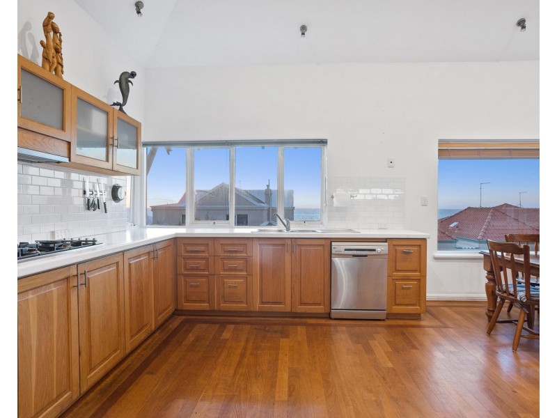 2A Beach Street, Cottesloe WA 6011