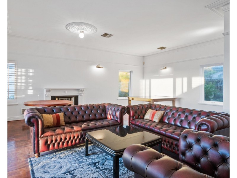 2A Beach Street, Cottesloe WA 6011