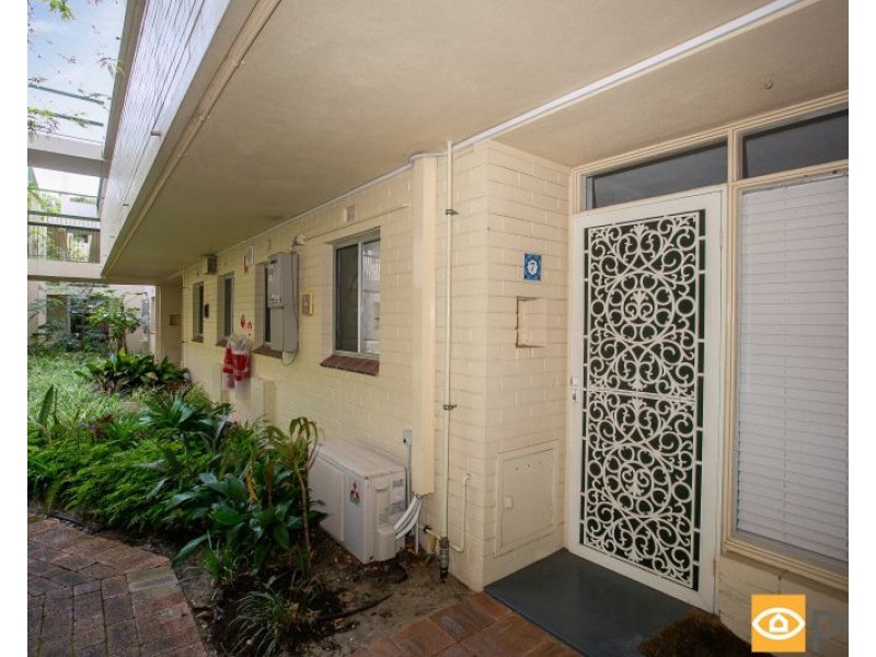 7/12 Onslow Road, Shenton Park WA 6008