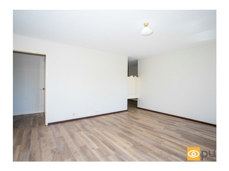 2/1 Mary Street, Como WA 6152
