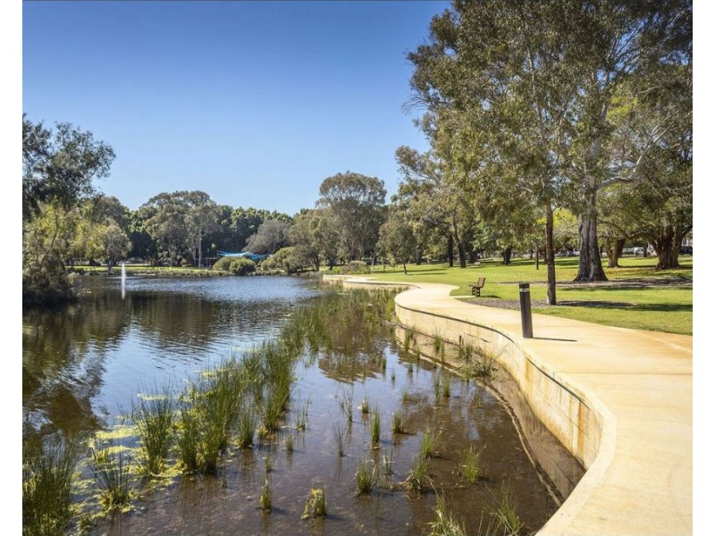 23/12 Onslow Road, Shenton Park WA 6008