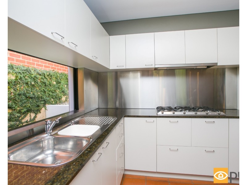 14 Arenga Court, Mount Claremont WA 6010