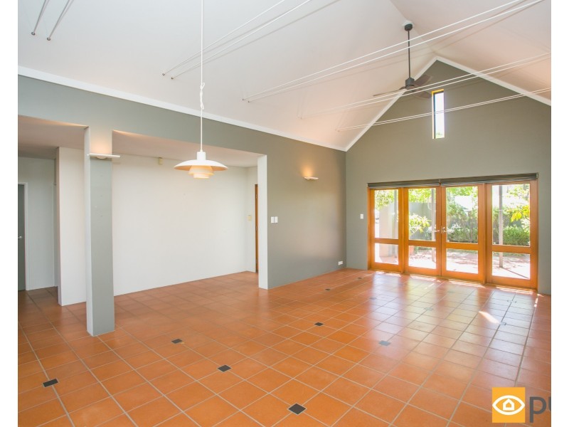 14 Arenga Court, Mount Claremont WA 6010