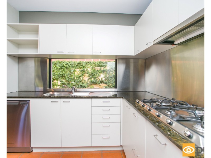 14 Arenga Court, Mount Claremont WA 6010