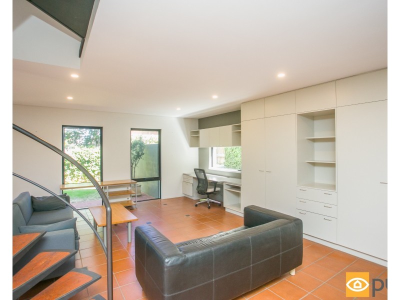 14 Arenga Court, Mount Claremont WA 6010