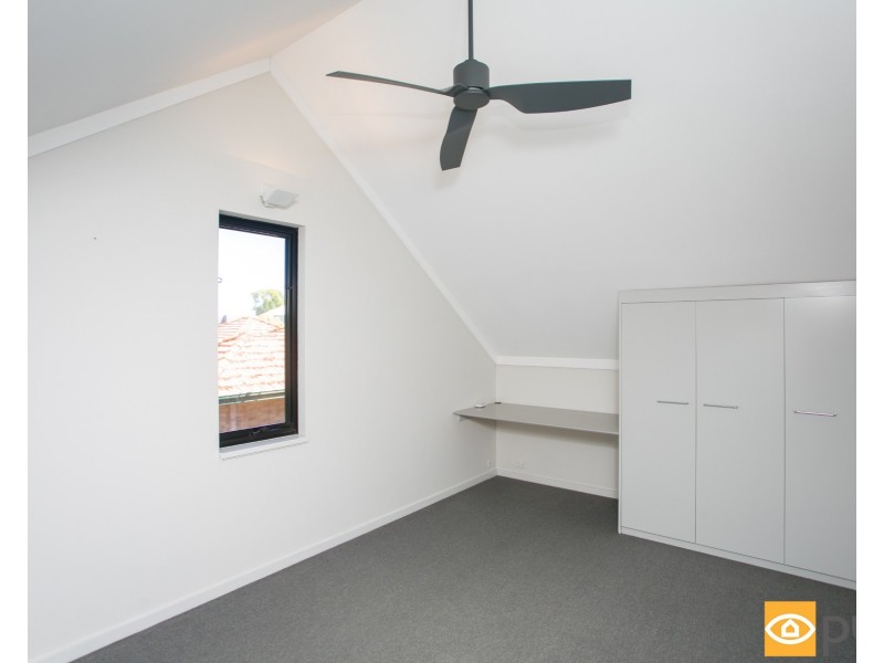 14 Arenga Court, Mount Claremont WA 6010