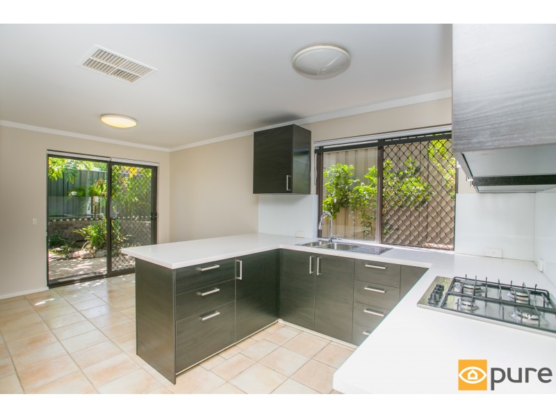 3/7 Park Street, Como WA 6152