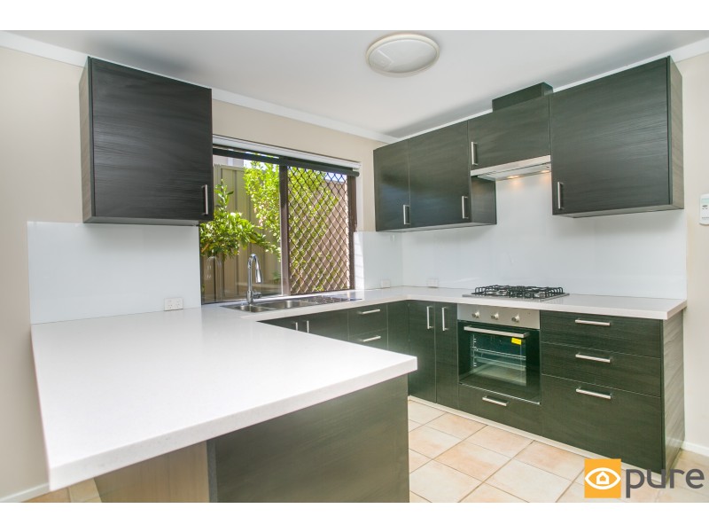 3/7 Park Street, Como WA 6152
