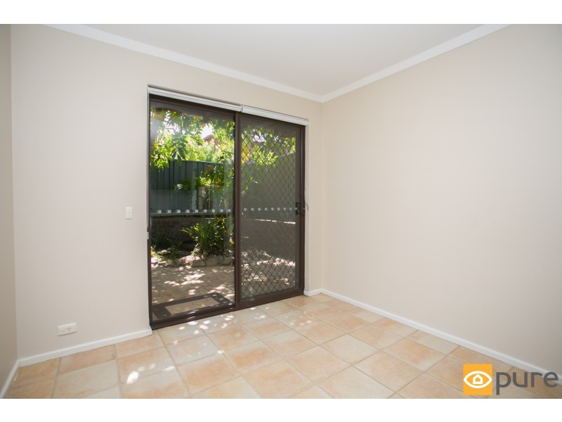 3/7 Park Street, Como WA 6152