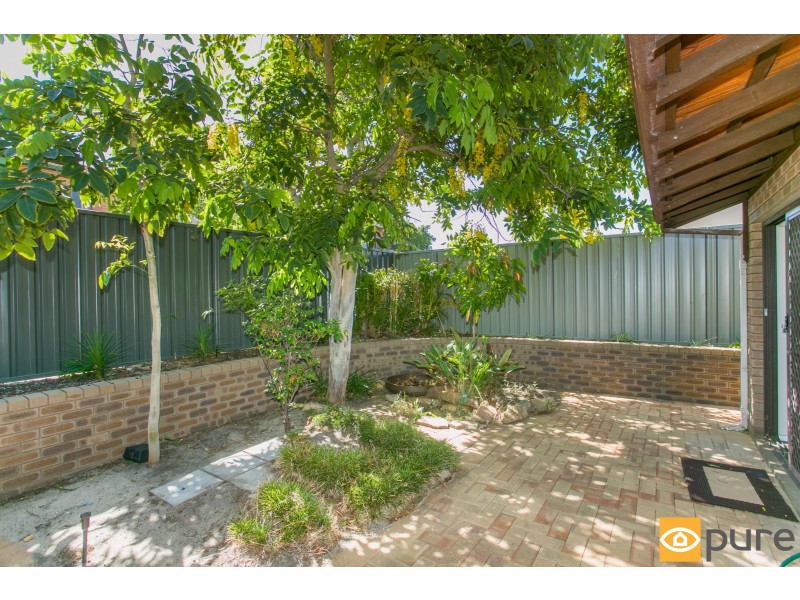 3/7 Park Street, Como WA 6152
