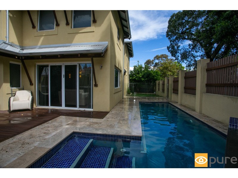 28 McNamara Way, Cottesloe WA 6011