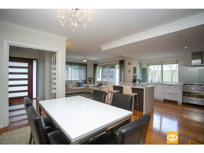 28 McNamara Way, Cottesloe WA 6011