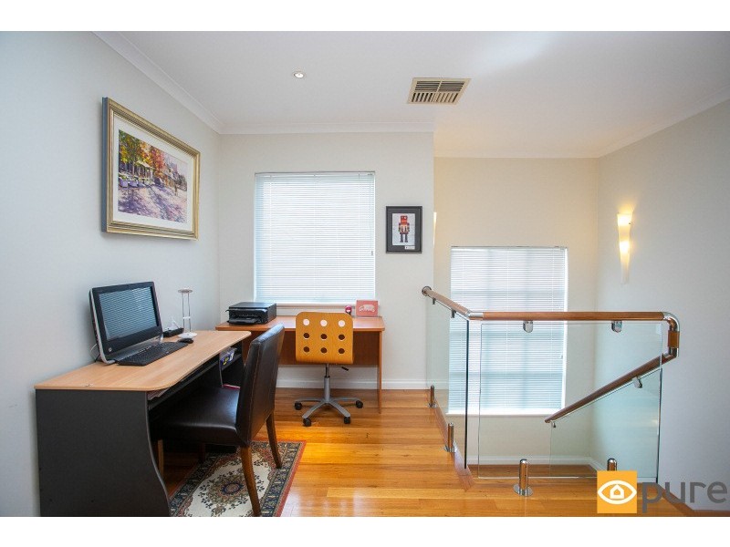 28 McNamara Way, Cottesloe WA 6011