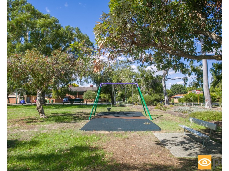 3/3 Eleanor Street, Como WA 6152
