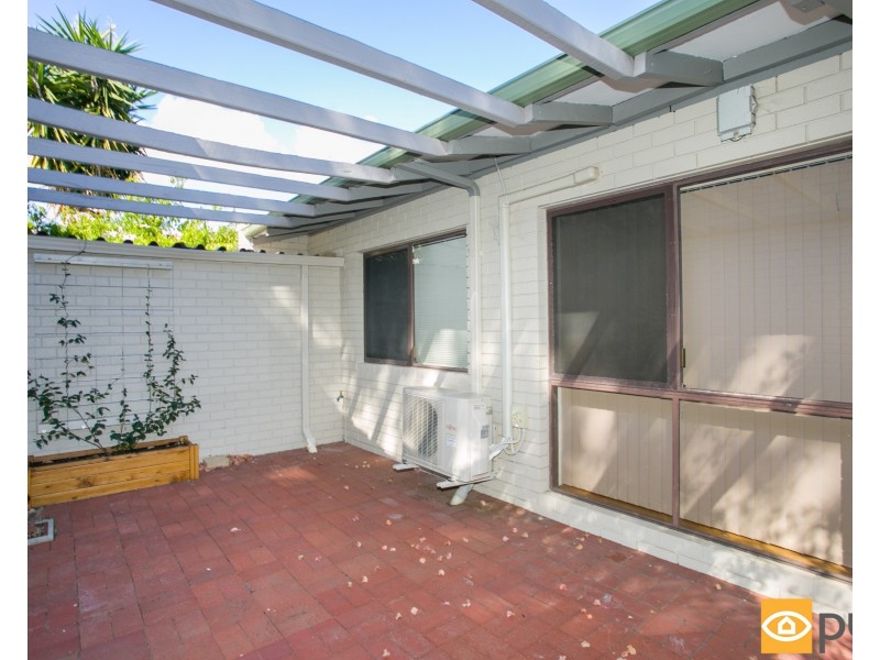 3/3 Eleanor Street, Como WA 6152