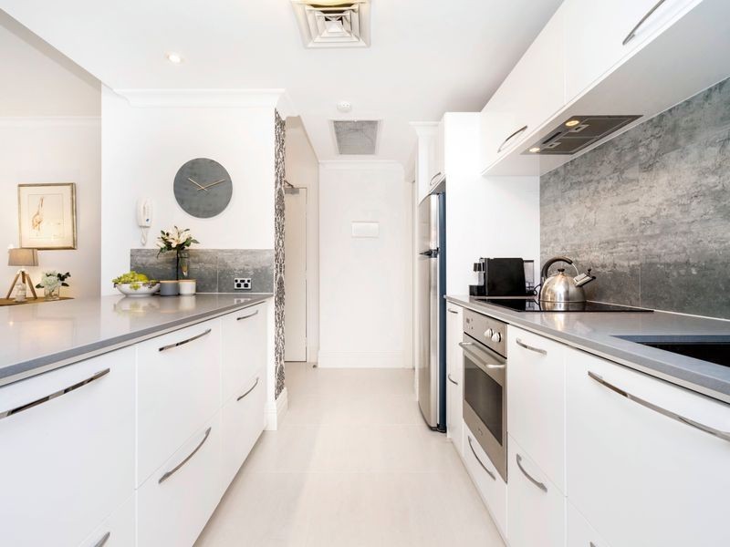 16/8 Bay Road, Claremont WA 6010