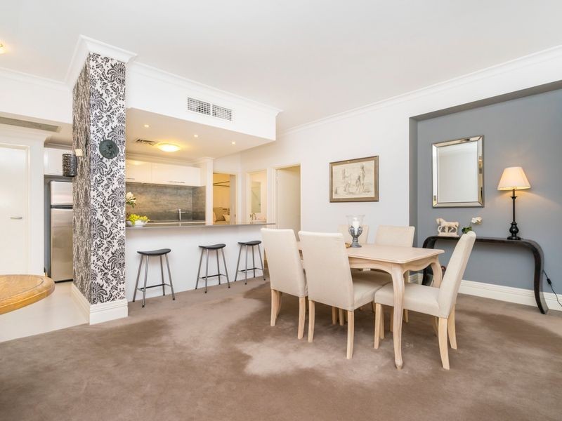 16/8 Bay Road, Claremont WA 6010