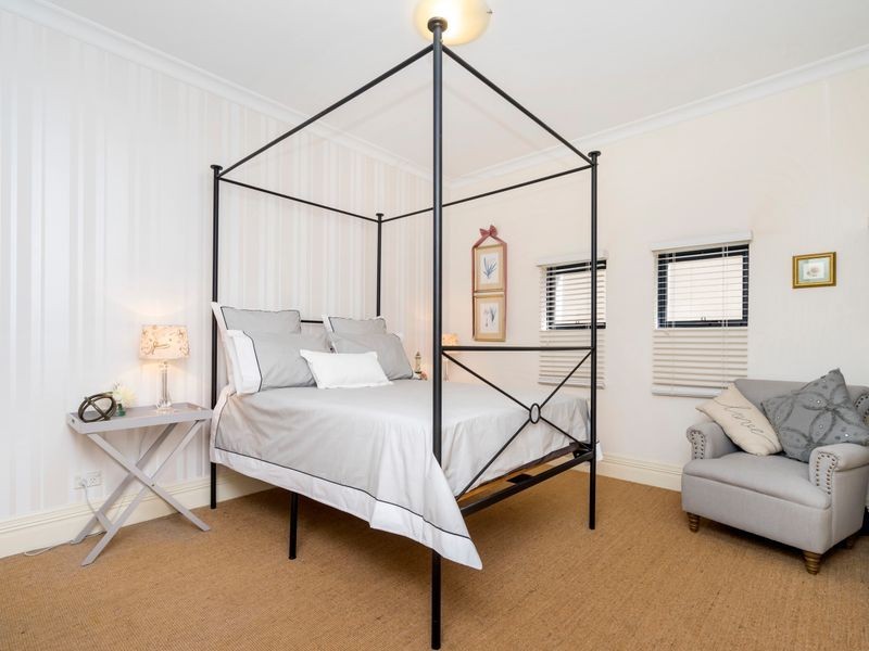 16/8 Bay Road, Claremont WA 6010