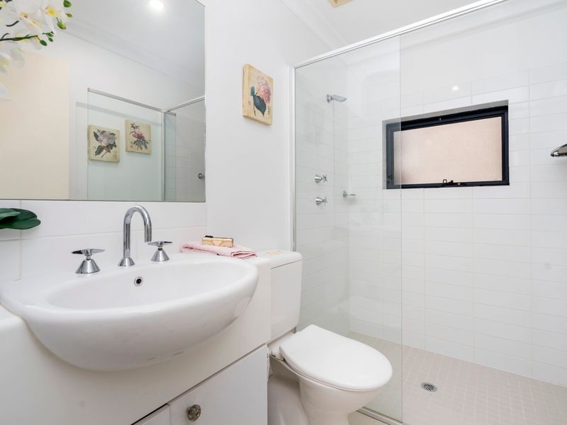 16/8 Bay Road, Claremont WA 6010