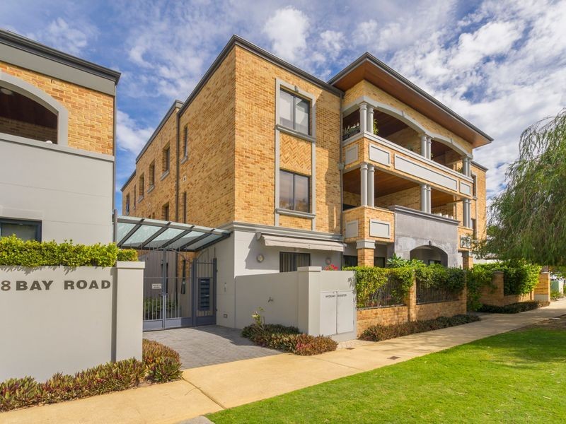 16/8 Bay Road, Claremont WA 6010