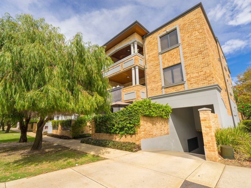 16/8 Bay Road, Claremont WA 6010