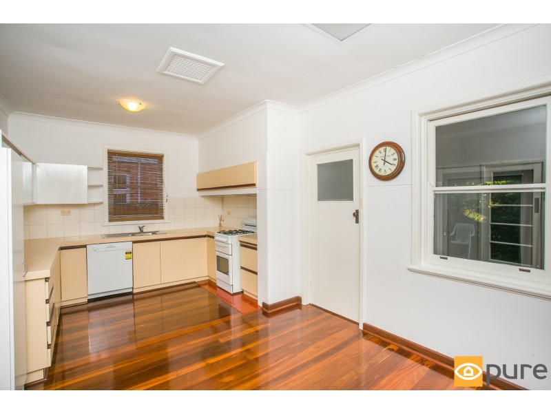 38 Lisle Street, Mount Claremont WA 6010