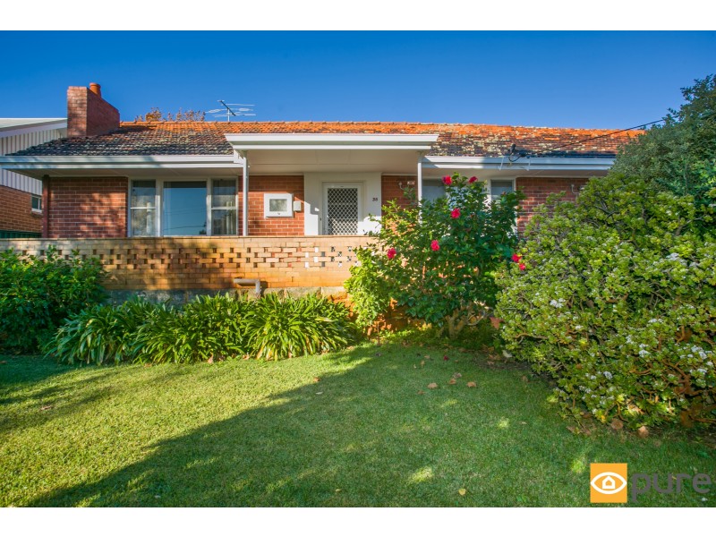 38 Lisle Street, Mount Claremont WA 6010