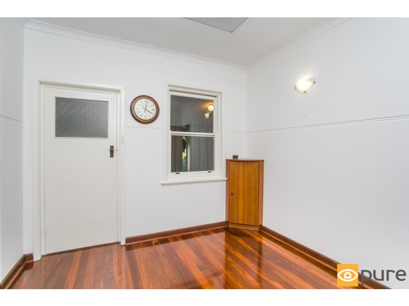 38 Lisle Street, Mount Claremont WA 6010