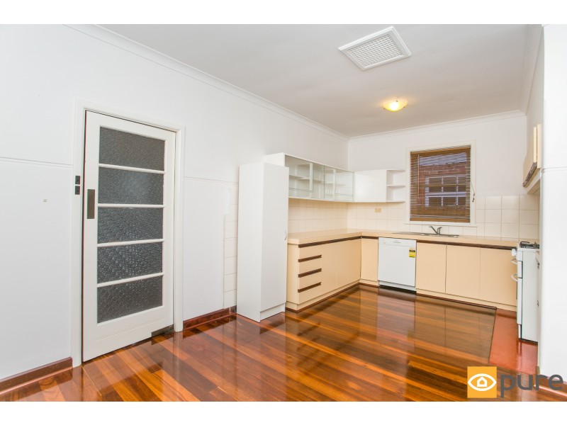 38 Lisle Street, Mount Claremont WA 6010