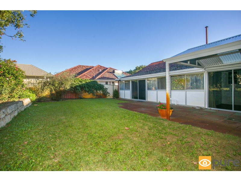 38 Lisle Street, Mount Claremont WA 6010