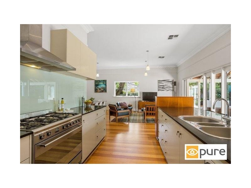 118 Eric Street, Cottesloe WA 6011