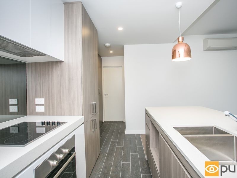 502/8 Tassels Place, Innaloo WA 6018